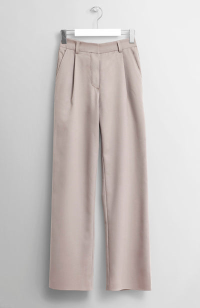 PLEATED BEIGE TROUSERS